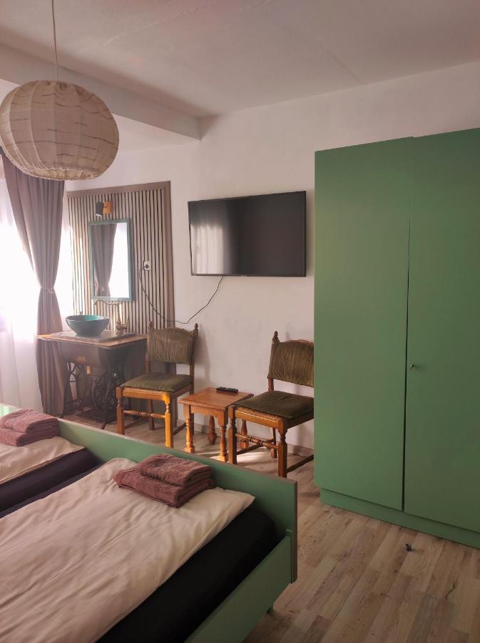 Mosel Boutique Hotel Bruttig-Fankel Bagian luar foto