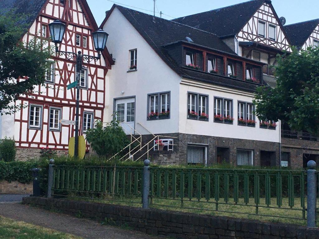 Mosel Boutique Hotel Bruttig-Fankel Bagian luar foto