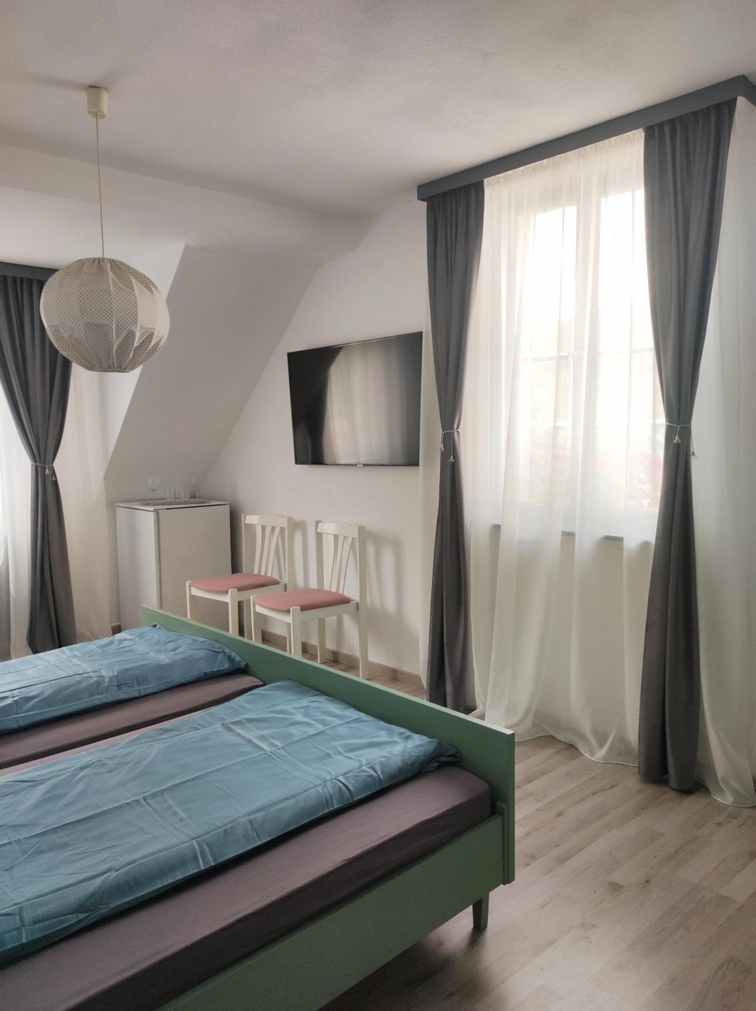 Mosel Boutique Hotel Bruttig-Fankel Bagian luar foto
