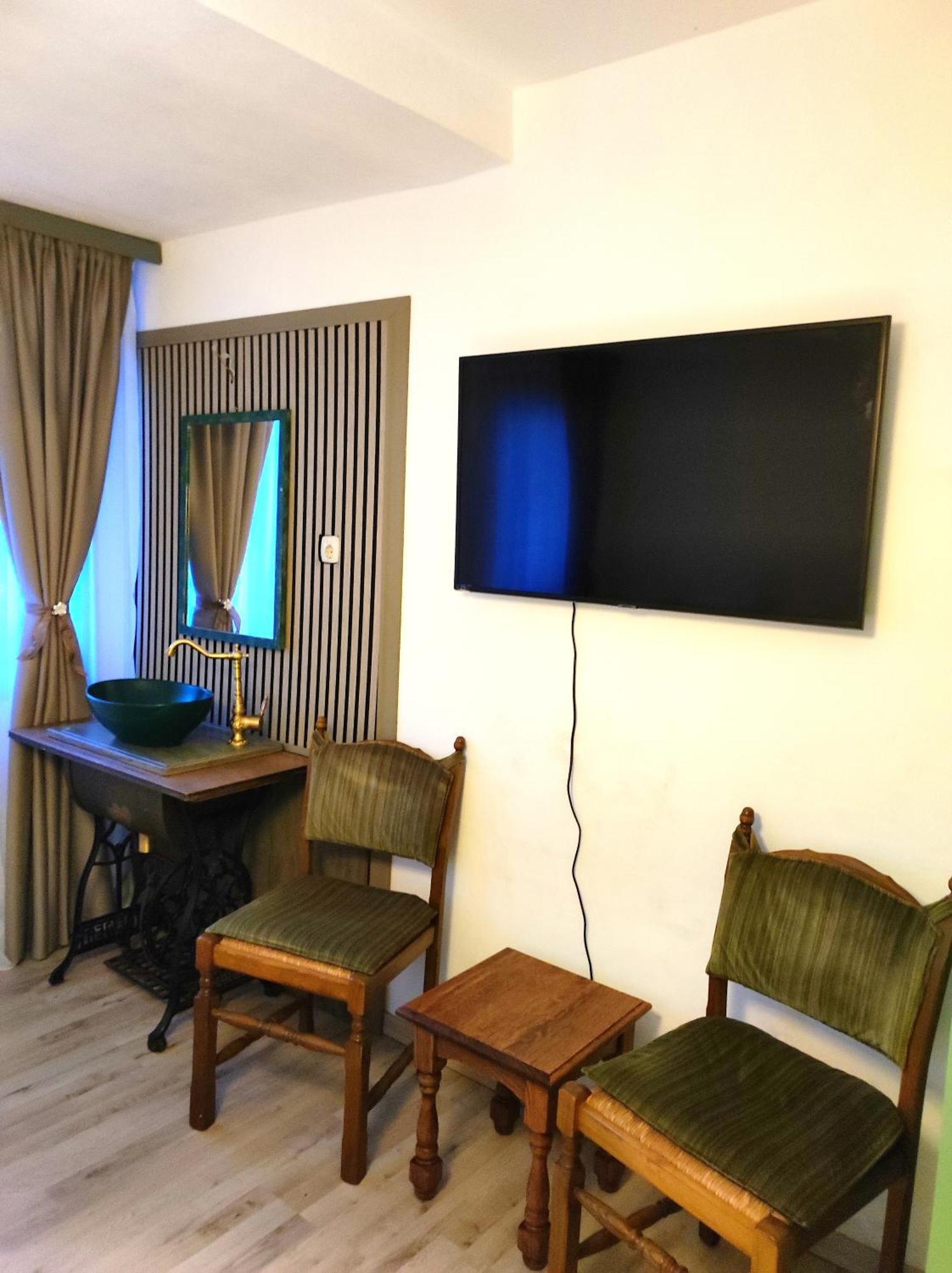 Mosel Boutique Hotel Bruttig-Fankel Bagian luar foto